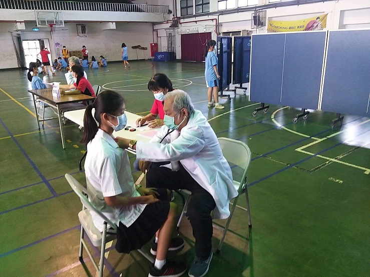 109-09-29-施打子宮頸疫苗照片6
