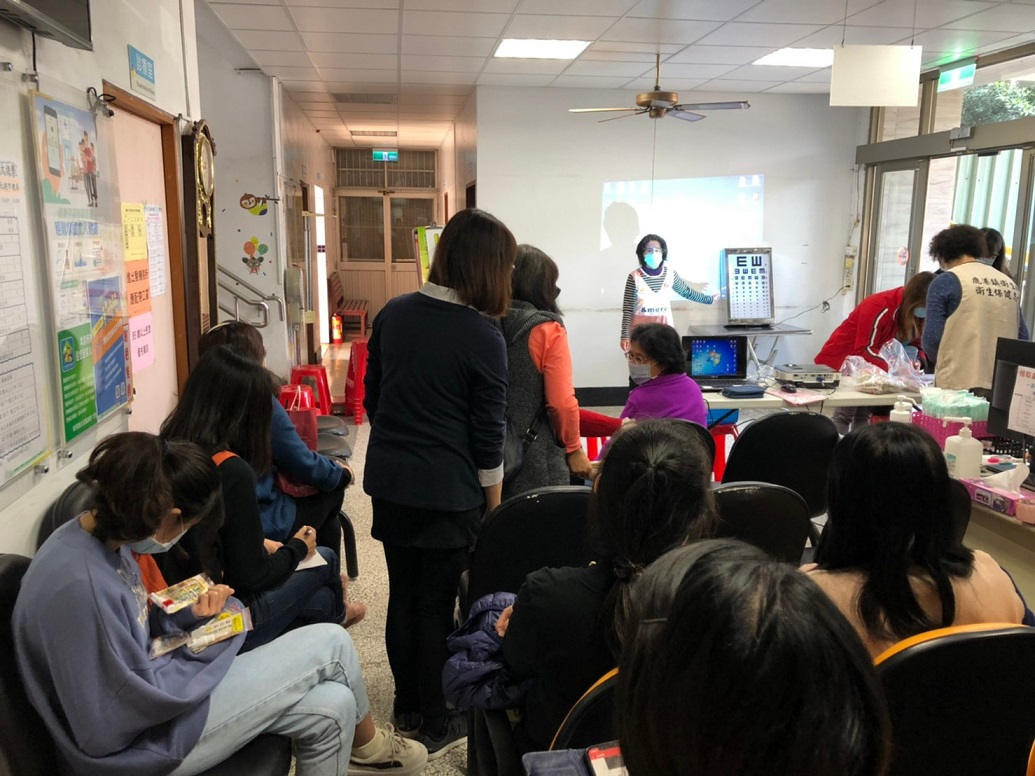 110-02-01-衛生所內-校園防疫會議宣導照片8