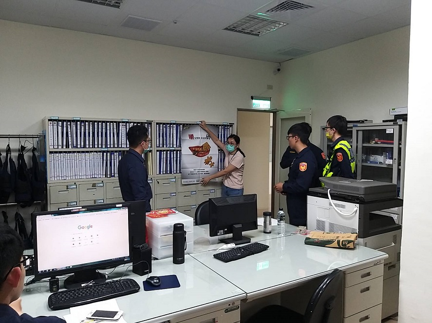 110-03-30-鹿港派出所-業務宣導照片5