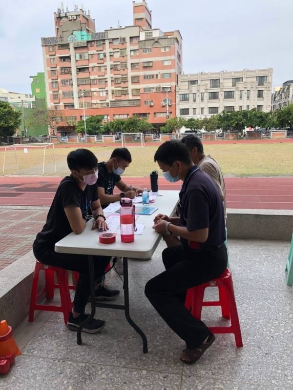 110-05-02-鹿東國小-整篩活動二階及體適能照片2