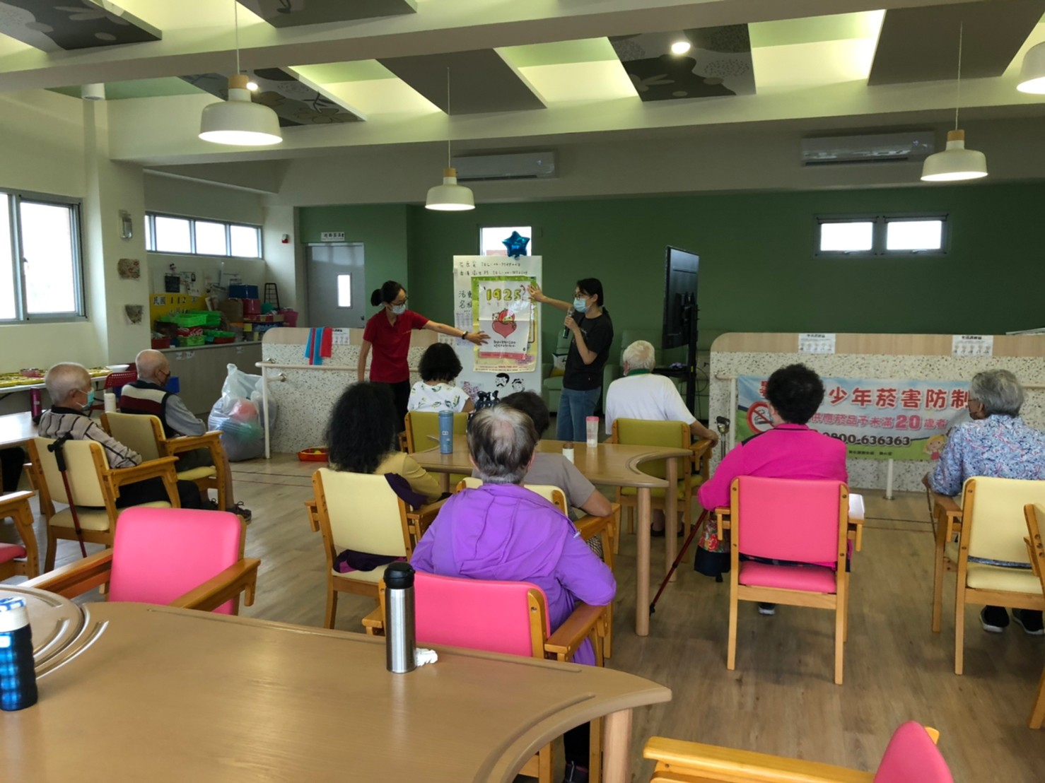 112年5月18日-花鹿覓日間照護中心-業務宣導照片3