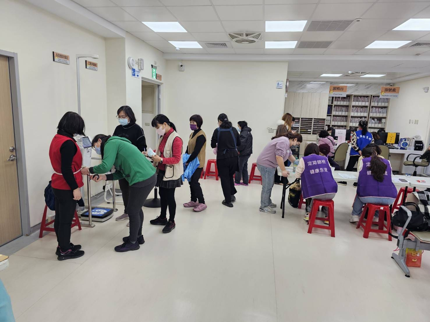 1140214衛生所癌症篩檢設站活動照片1
