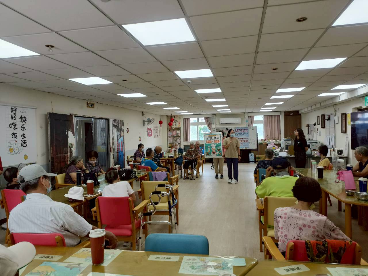 114年8月27日老吾老基金會失智.營養.電子菸宣導照片5