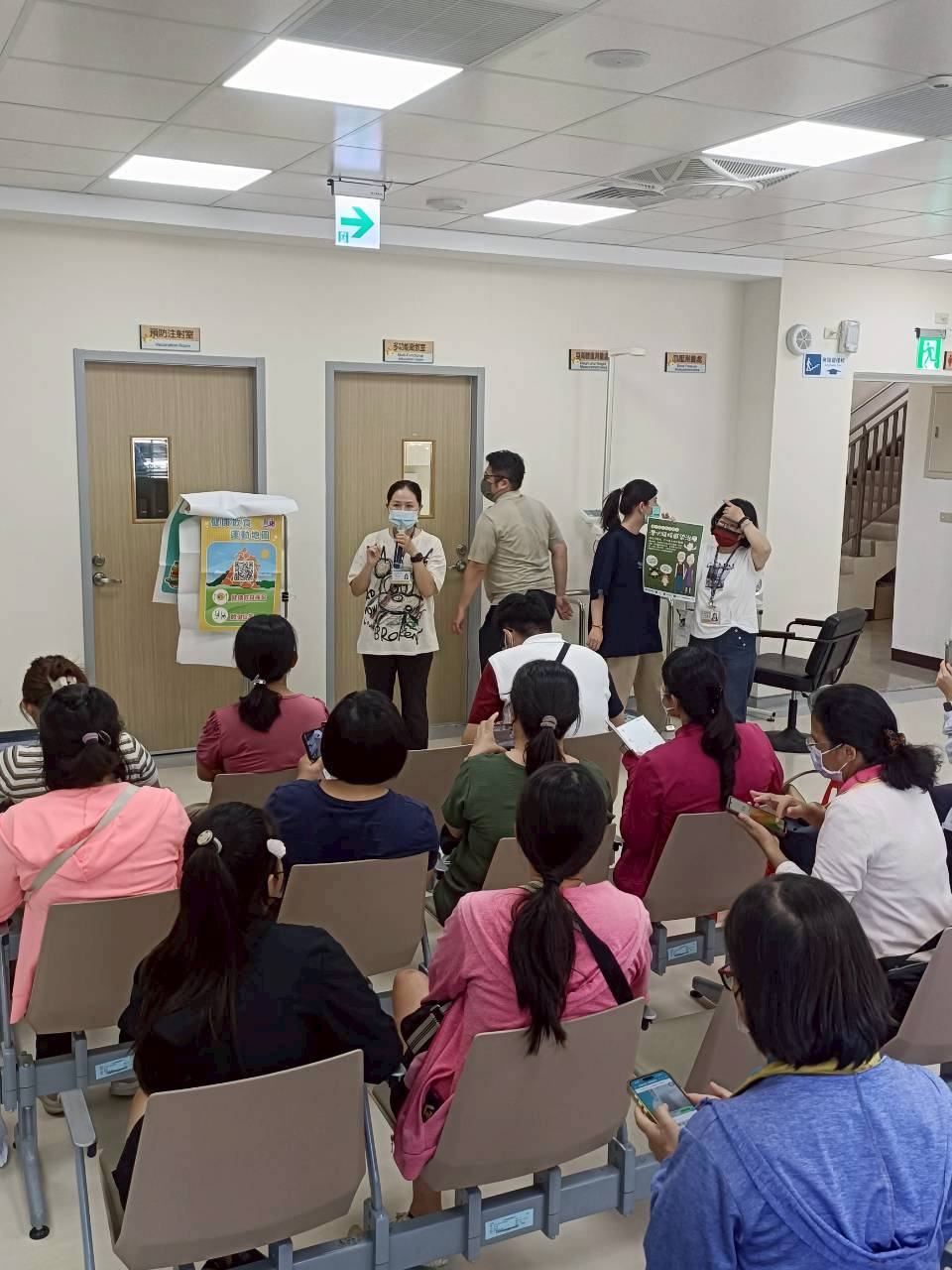114年8月25日鹿港衛生所舉辦校園防疫會議照片1